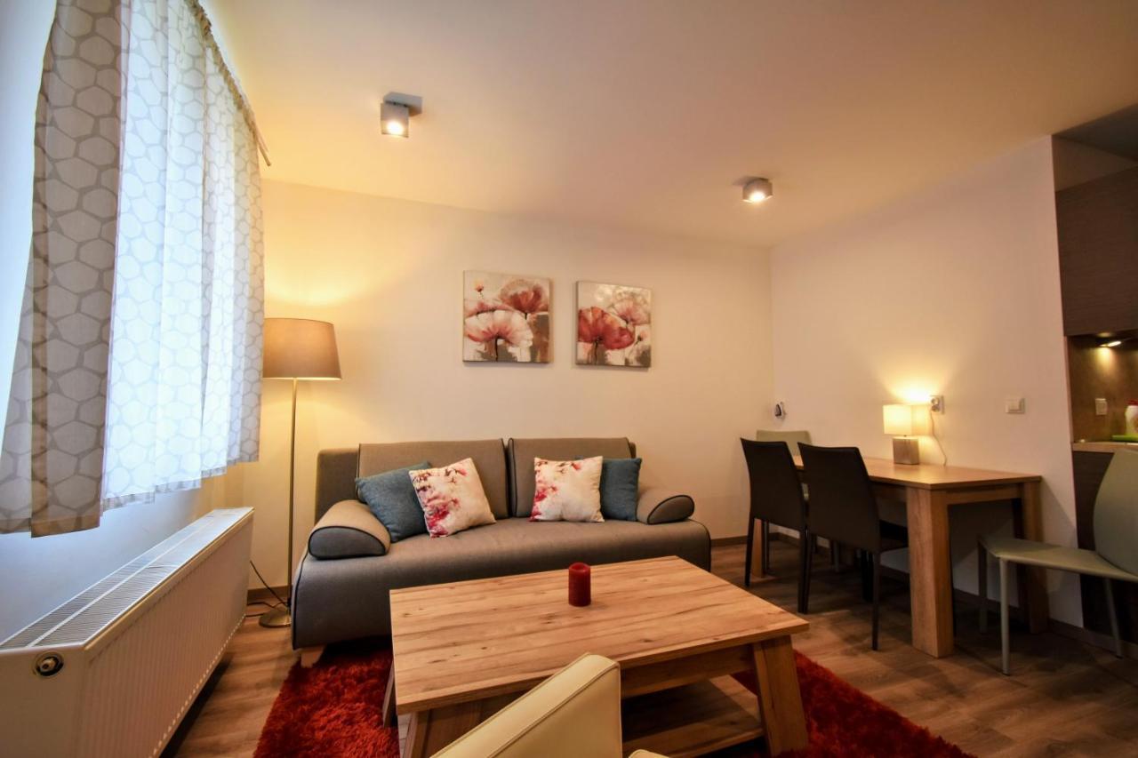 Apartment Dalibor II With Private Entrance And Private Garage Špindlerŭv Mlýn Extérieur photo